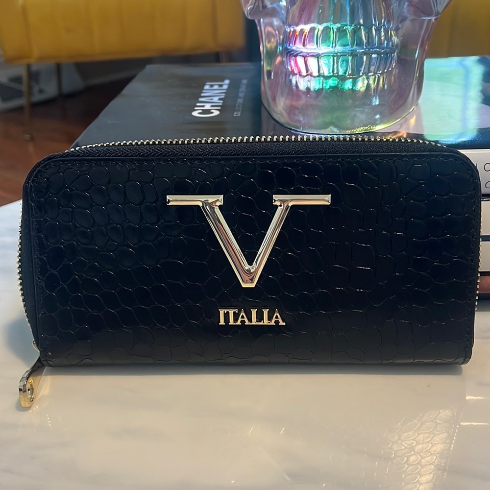 V Italia Versace black wallet